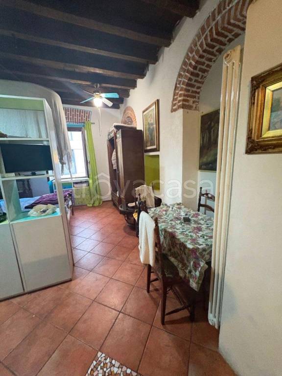 appartamento in vendita a Milano in zona Porta Garibaldi