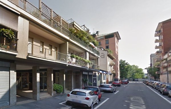 appartamento in vendita a Milano in zona Sempione