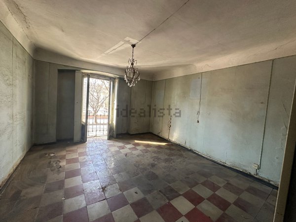 appartamento in vendita a Milano in zona Porta Genova