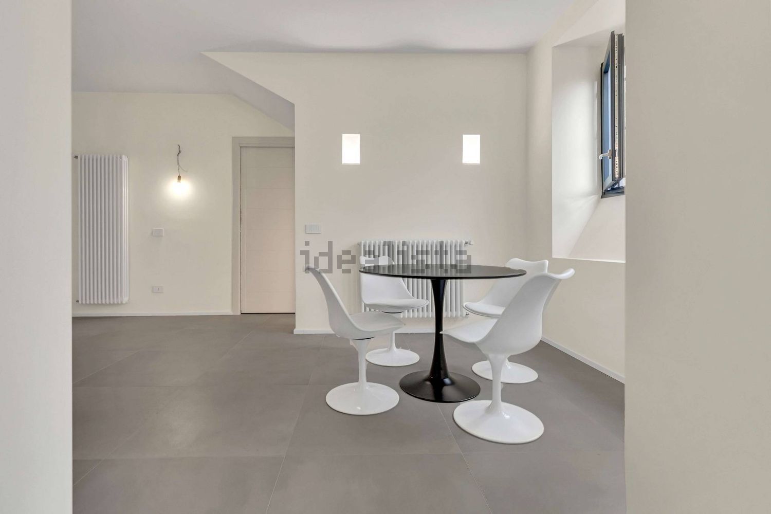 appartamento in vendita a Milano in zona Loreto