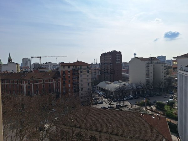 appartamento in vendita a Milano in zona Porta Garibaldi
