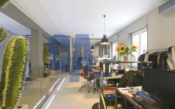 ufficio in vendita a Milano