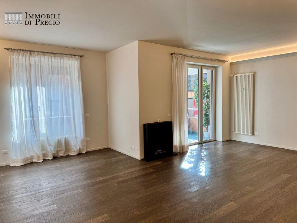 appartamento in vendita a Milano in zona Porta Venezia