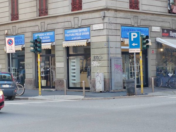 negozio in vendita a Milano in zona Isola