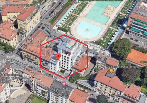 locale commerciale in vendita a Milano in zona Porta Romana