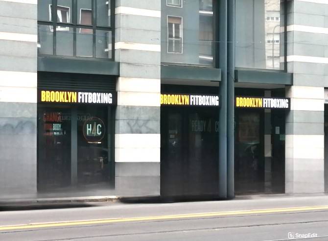negozio in vendita a Milano in zona San Siro