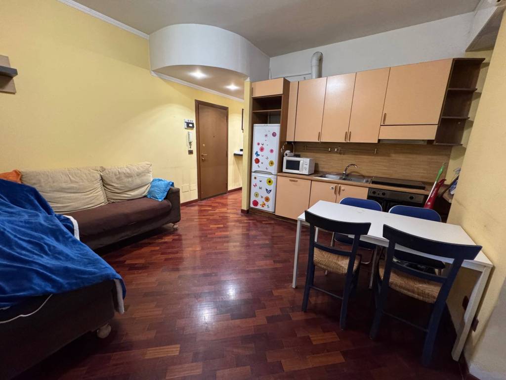 appartamento in vendita a Milano in zona Niguarda