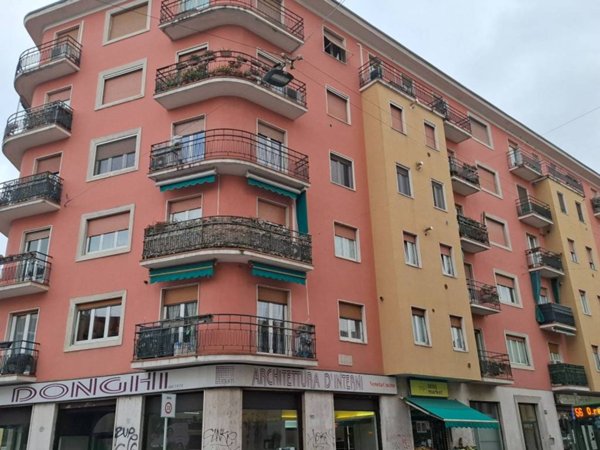 appartamento in vendita a Milano in zona Crescenzago