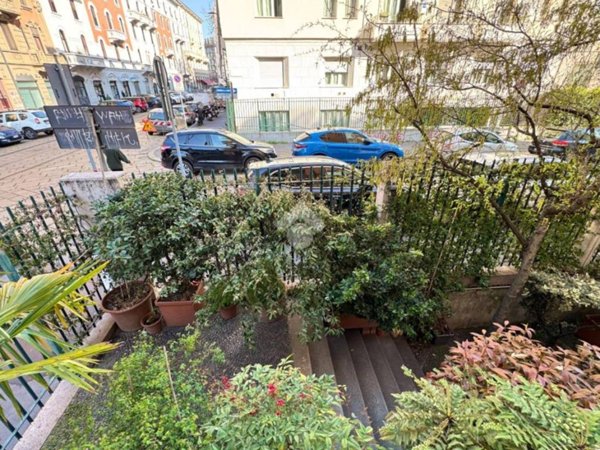 appartamento in vendita a Milano in zona Centro Direzionale