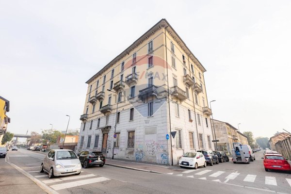 appartamento in vendita a Milano in zona Ortica