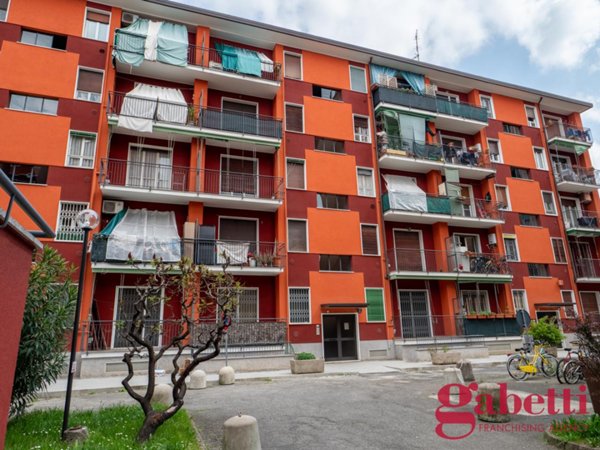 appartamento in vendita a Milano in zona Crescenzago