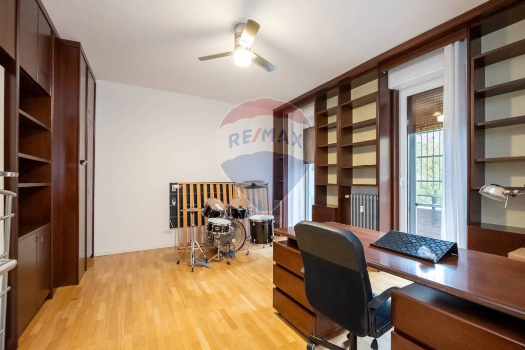 appartamento in vendita a Milano in zona Chiesa Rossa