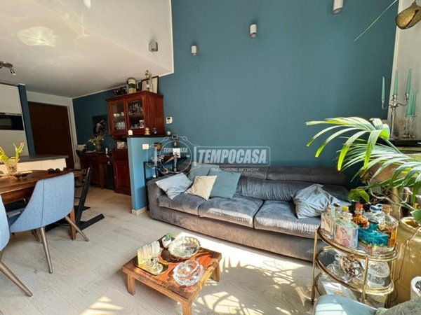 appartamento in vendita a Milano in zona Ronchetto sul Naviglio