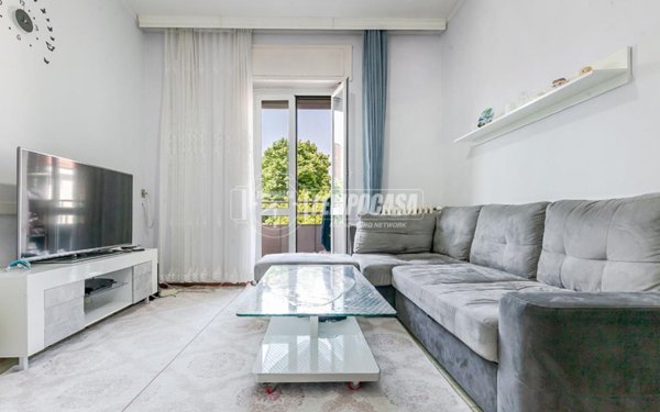 appartamento in vendita a Milano in zona Dergano