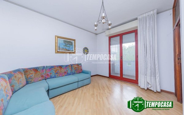 appartamento in vendita a Milano in zona Gallaratese