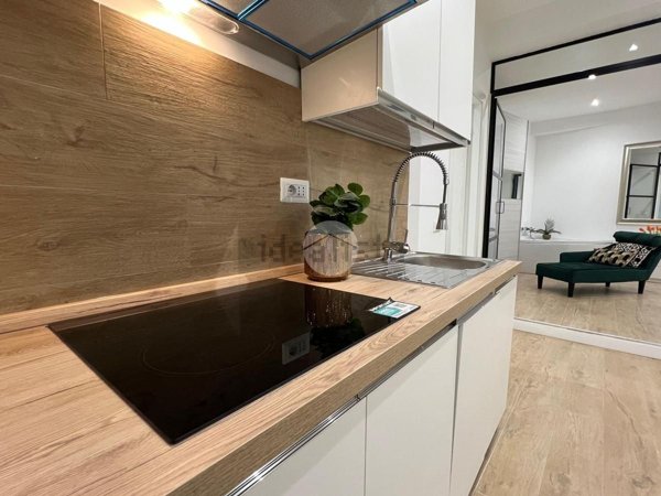 appartamento in vendita a Milano in zona Solari