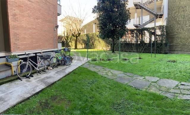 appartamento in vendita a Milano in zona Chiesa Rossa