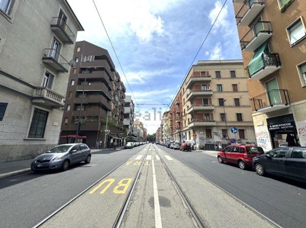 appartamento in vendita a Milano in zona Stadera