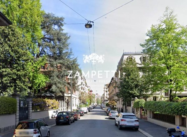 casa indipendente in vendita a Milano in zona Città Studi
