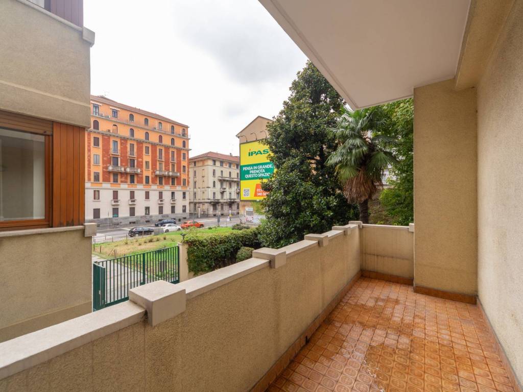 appartamento in vendita a Milano in zona Loreto