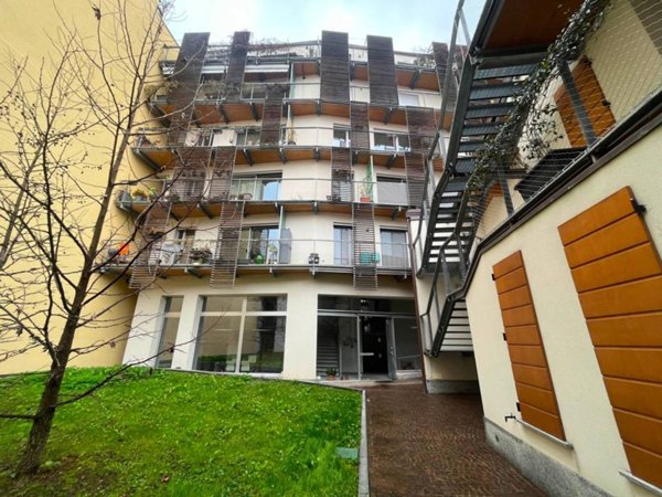 appartamento in vendita a Milano in zona Crescenzago