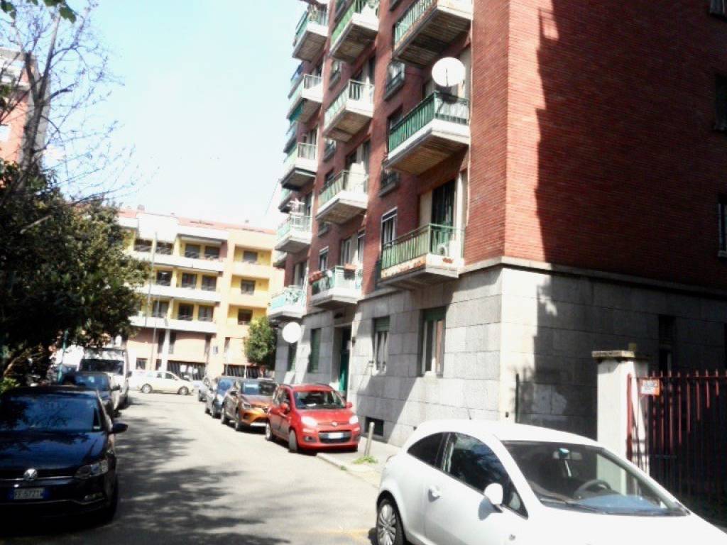 locale di sgombero in vendita a Milano