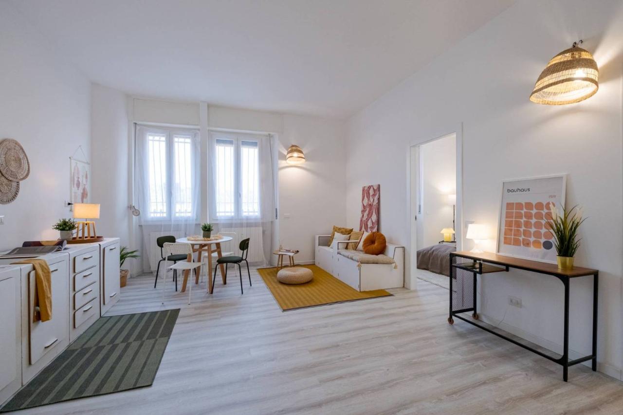 appartamento in vendita a Milano in zona Forlanini