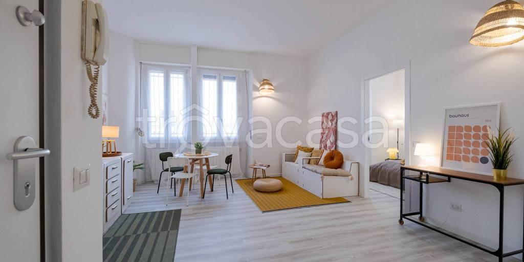 appartamento in vendita a Milano in zona Forlanini