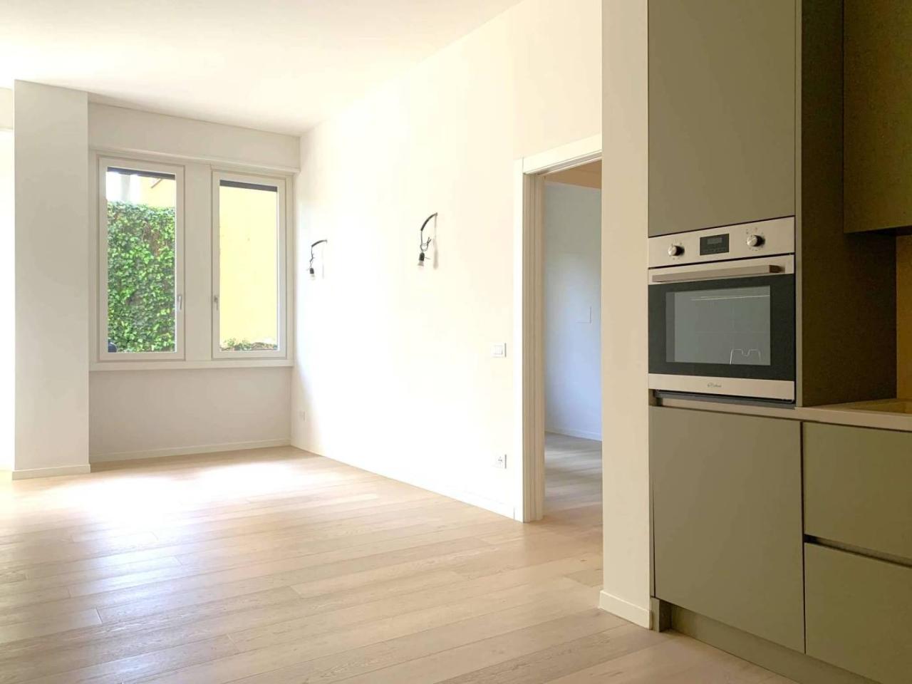 appartamento in vendita a Milano in zona Porta Vigentina