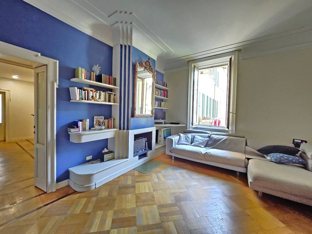 appartamento in vendita a Milano in zona Città Studi