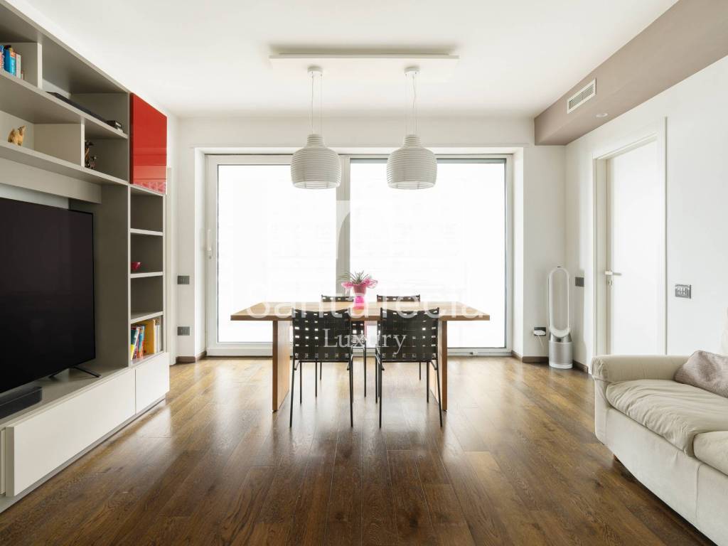 appartamento in vendita a Milano in zona Porta Vittoria