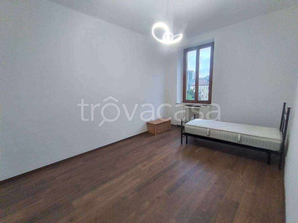 appartamento in vendita a Milano in zona Crescenzago