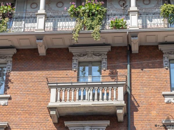 appartamento in vendita a Milano in zona Centro Direzionale