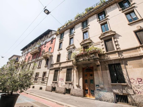 appartamento in vendita a Milano in zona Città Studi