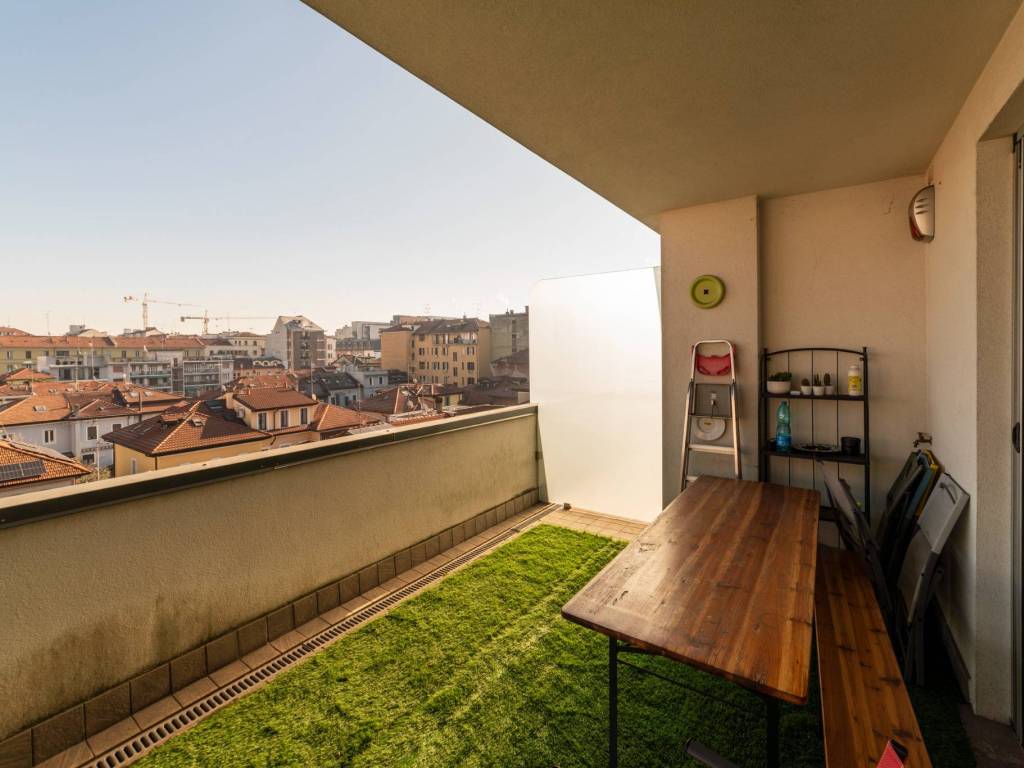 appartamento in vendita a Milano in zona XXII Marzo