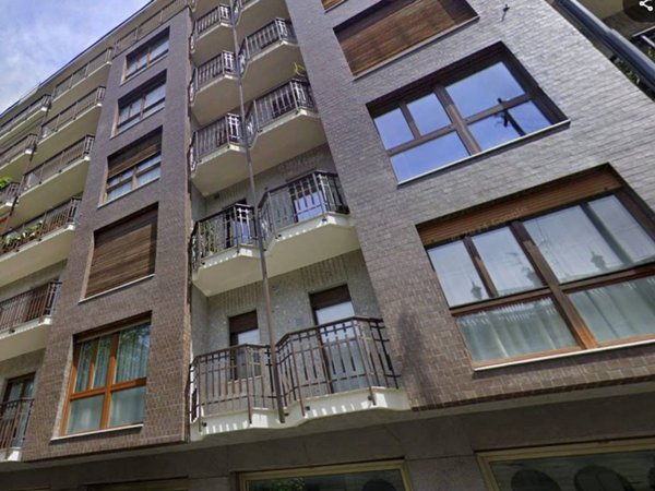 appartamento in vendita a Milano in zona Porta Venezia