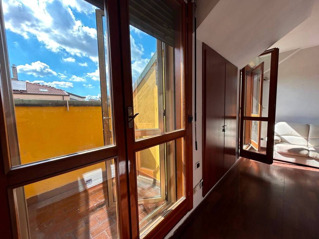 appartamento in vendita a Milano in zona Solari