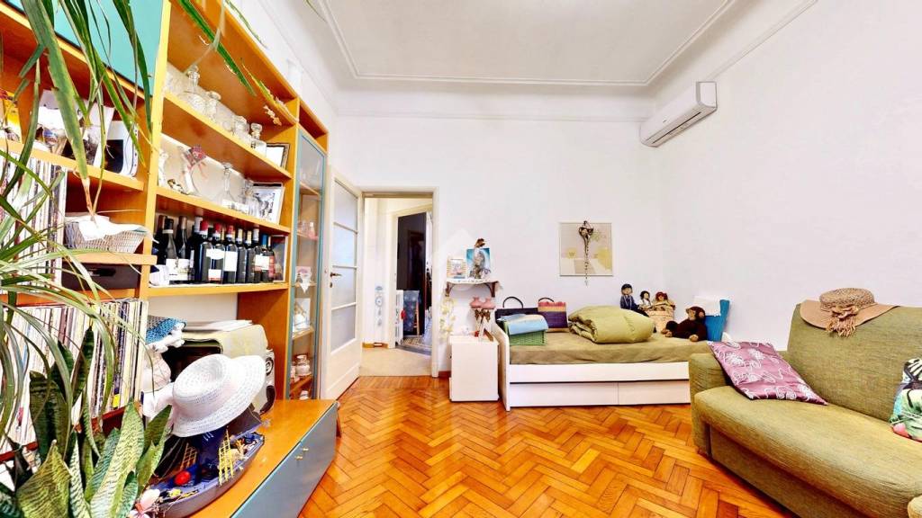 appartamento in vendita a Milano in zona Casoretto