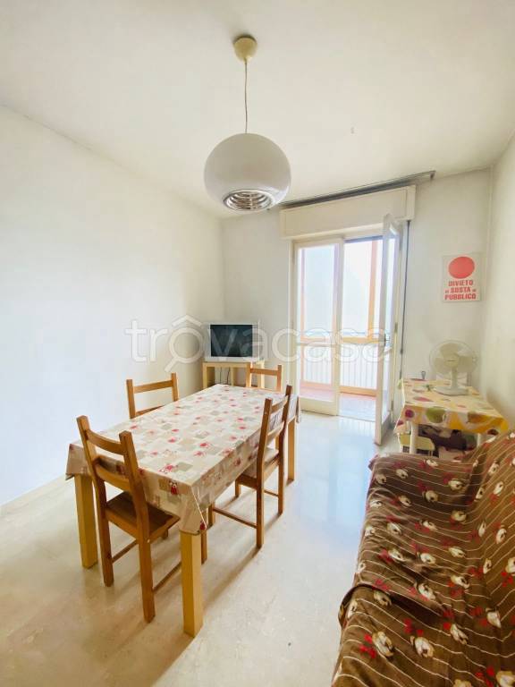 appartamento in vendita a Milano in zona Feltre