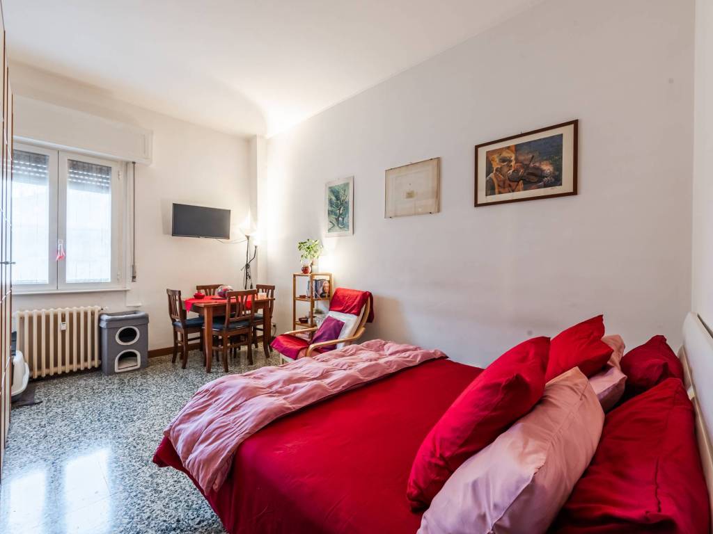 appartamento in vendita a Milano in zona Vigentino