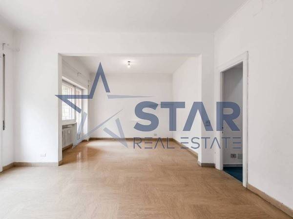 appartamento in vendita a Milano in zona Città Studi