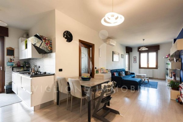 appartamento in vendita a Milano in zona Famagosta