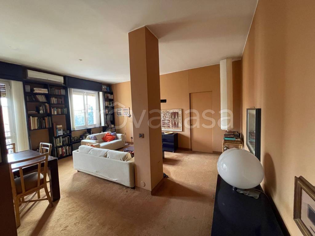 appartamento in vendita a Milano in zona Centro Storico