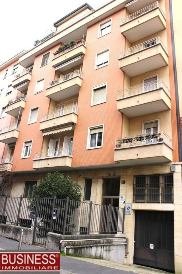 appartamento in vendita a Milano in zona Città Studi