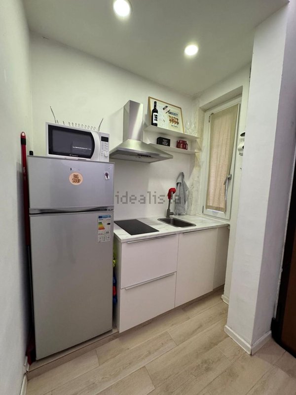 appartamento in vendita a Milano in zona Porta Genova