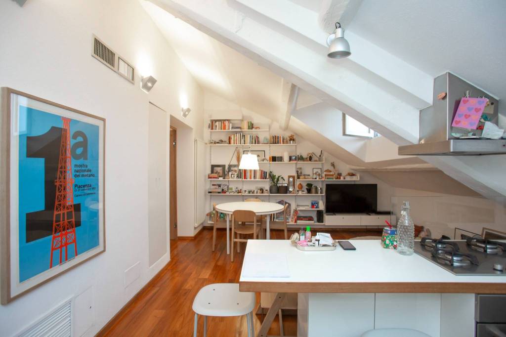 appartamento in vendita a Milano