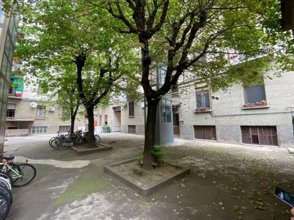 appartamento in vendita a Milano in zona Stadera
