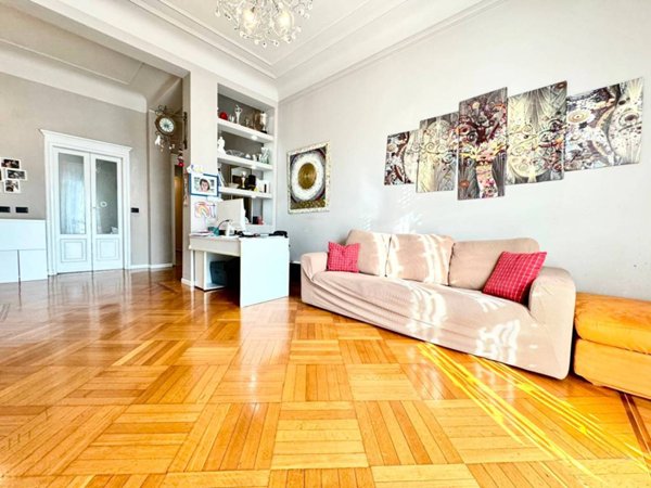 appartamento in vendita a Milano in zona Città Studi