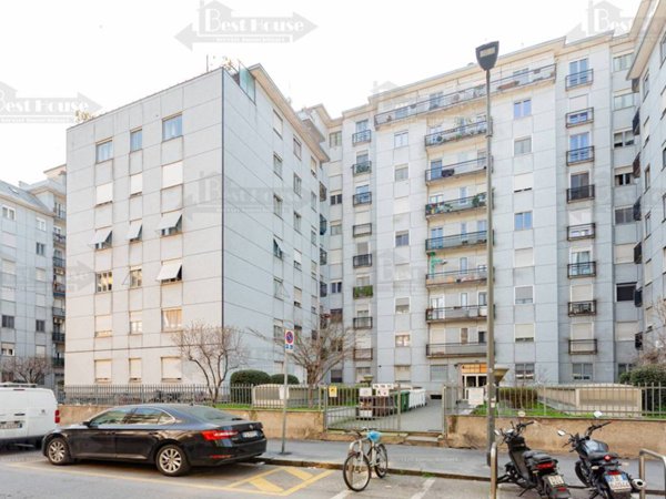 appartamento in vendita a Milano in zona Turro