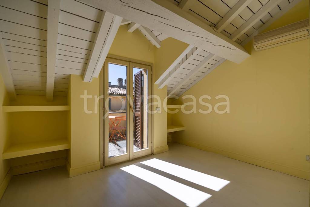 appartamento in vendita a Milano in zona Brera